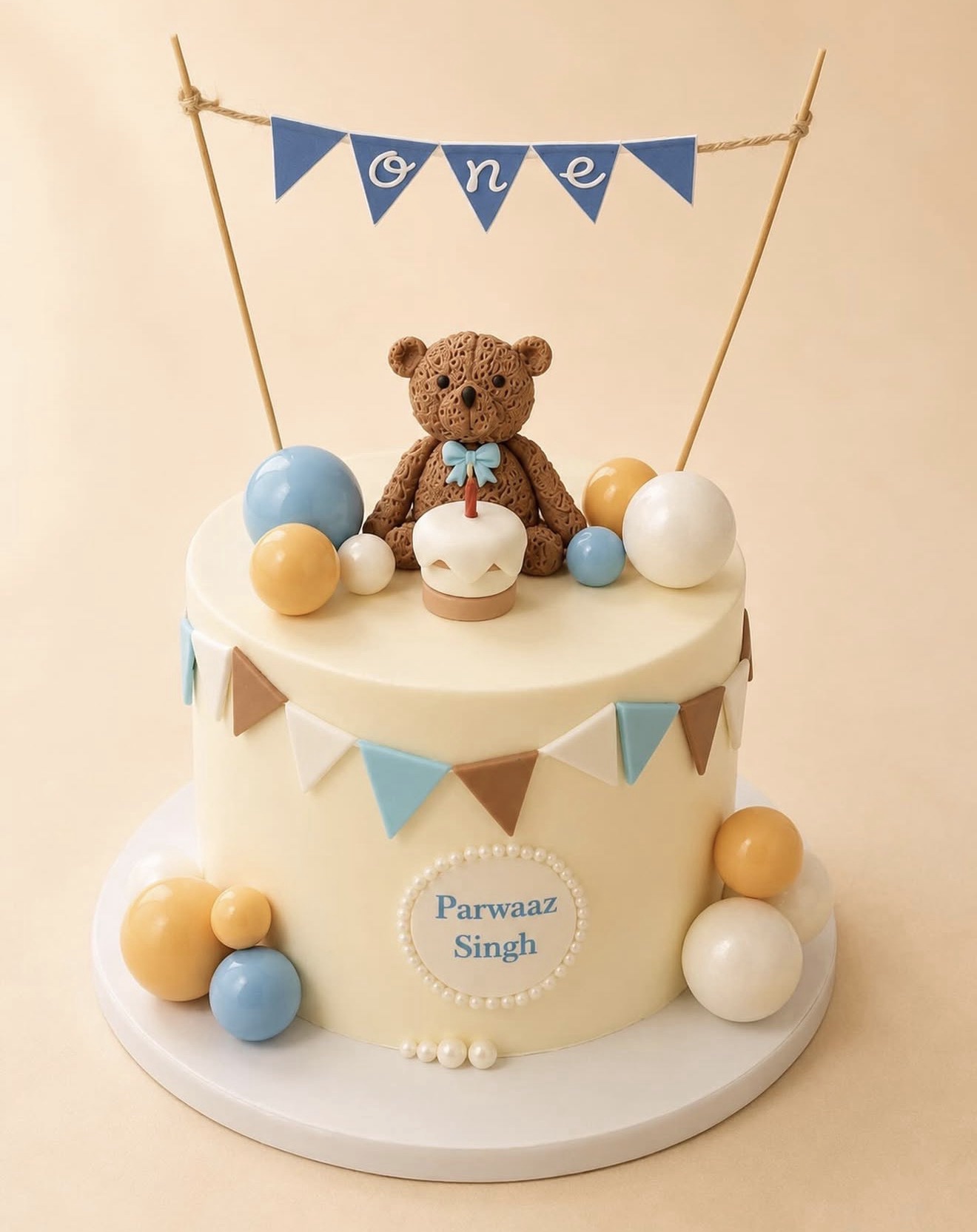 Teddy bear bunting first birthday cake